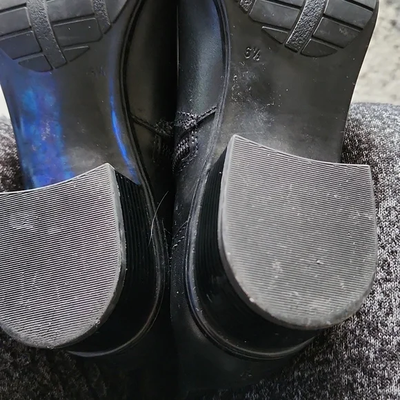 Bandolino Black Leather Knee High Boots - Picture 9 of 15